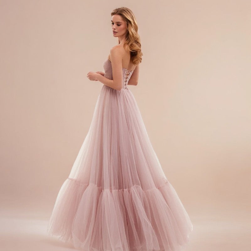 Robe longue rose poudré mariage de côté