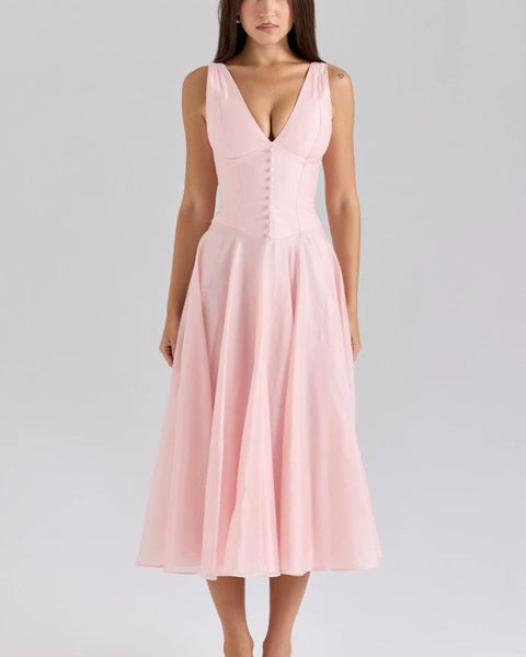 Robe rose poudré col v