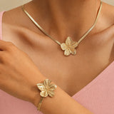 Parure fleur or