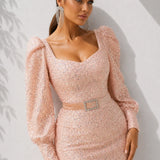 Robe sirène rose poudré